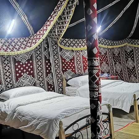Desert Wonders Camp Ḩawīyah 외부 사진