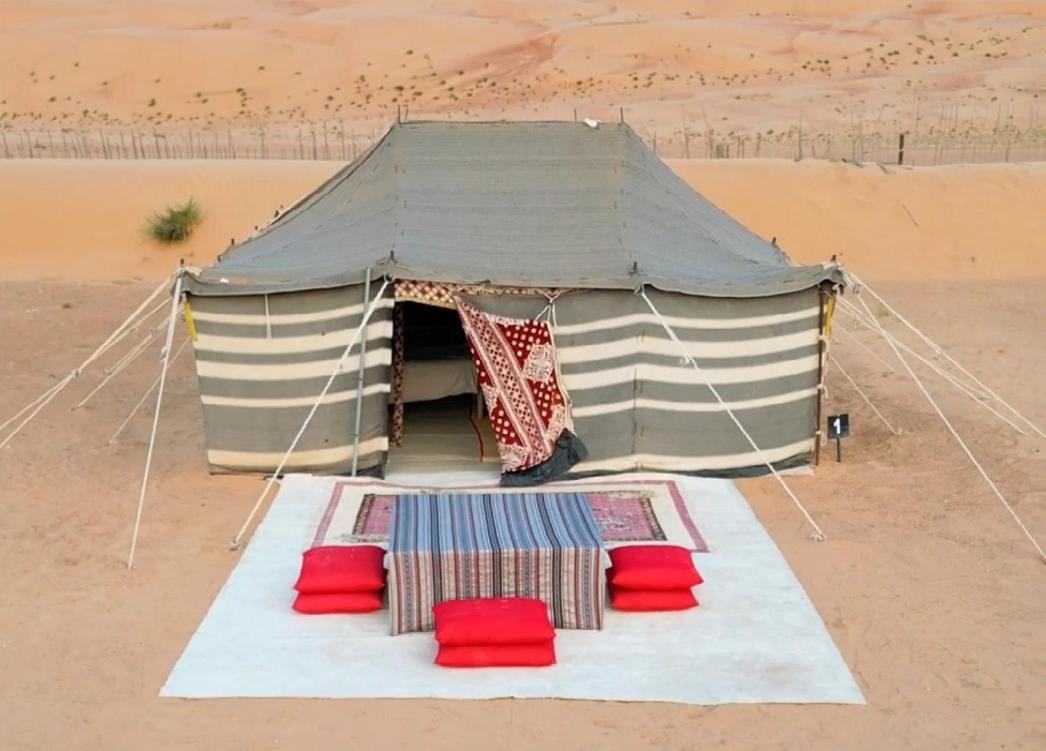 Desert Wonders Camp Ḩawīyah 외부 사진