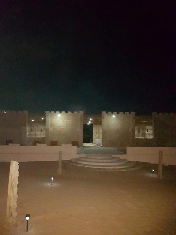 Desert Wonders Camp Ḩawīyah 외부 사진